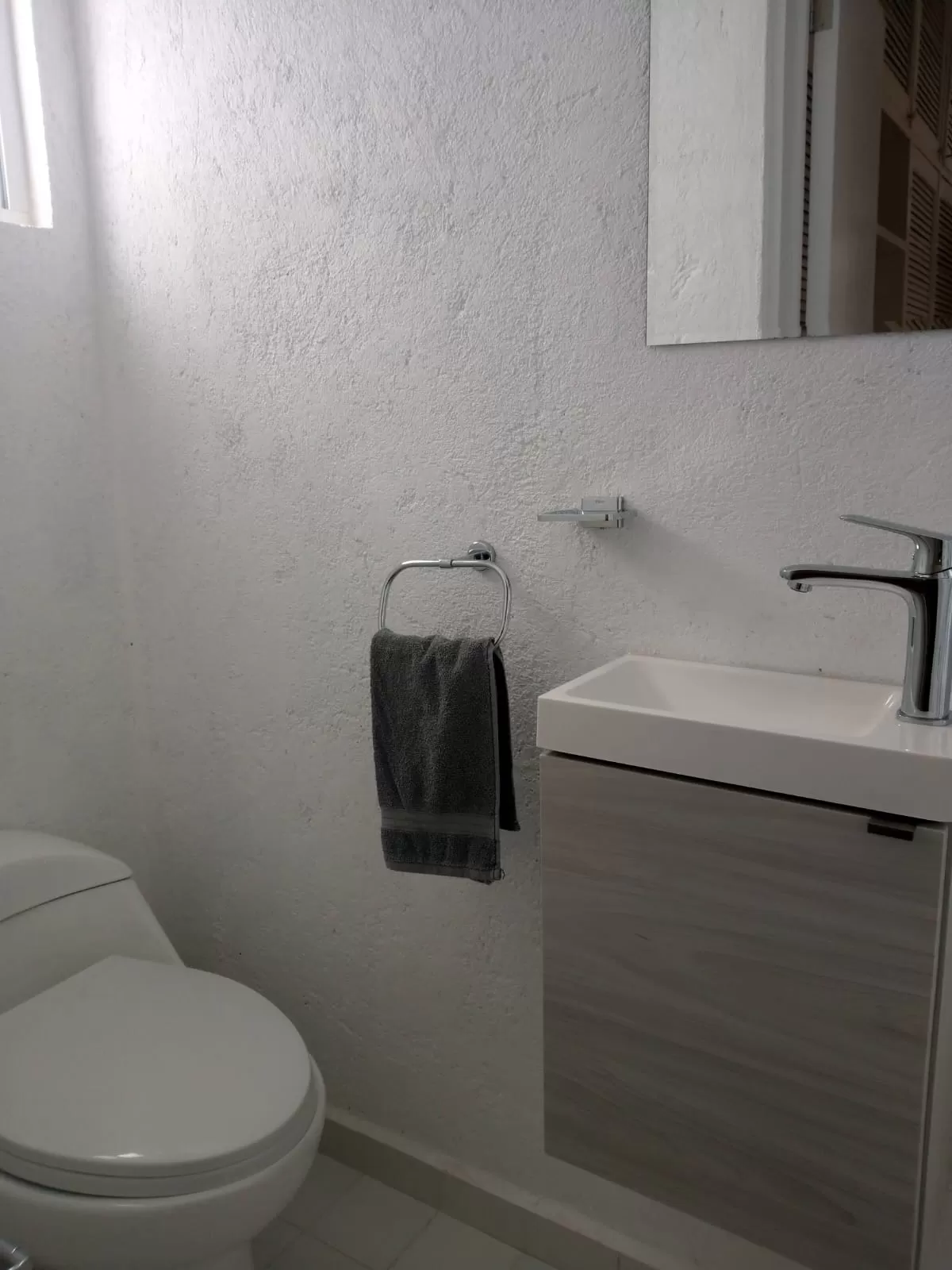 Renta Habitacion con baño